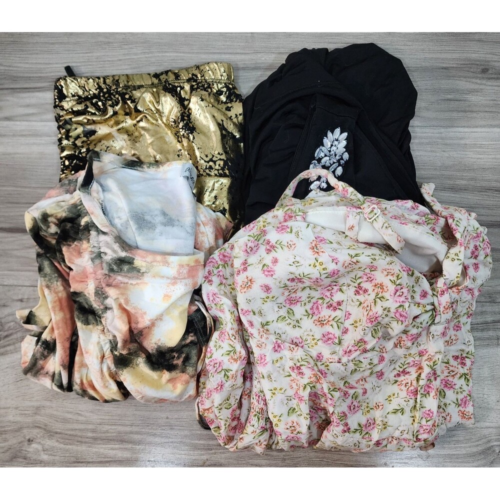 Women's Mini Dreeses Size XL Lot of 4